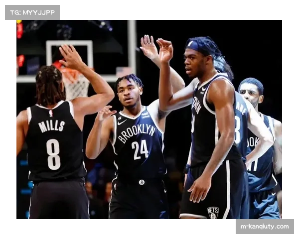 火箭篮网就卡梅隆·托马斯交易展开深度磋商